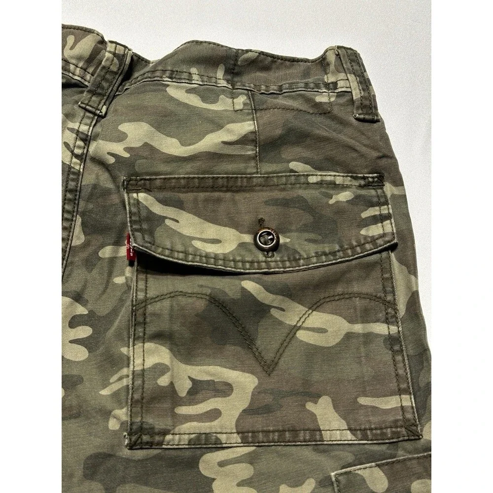 Levis this item